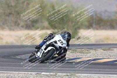 media/Oct-30-2025-Racers Edge (Thu) [[dabbdaf680]]/2-A Group/Session 5 (Turn 6)/